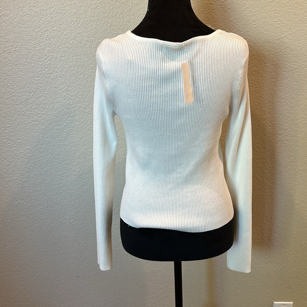 New Ivory Lace Up Sweater - Picture 5 of 7
